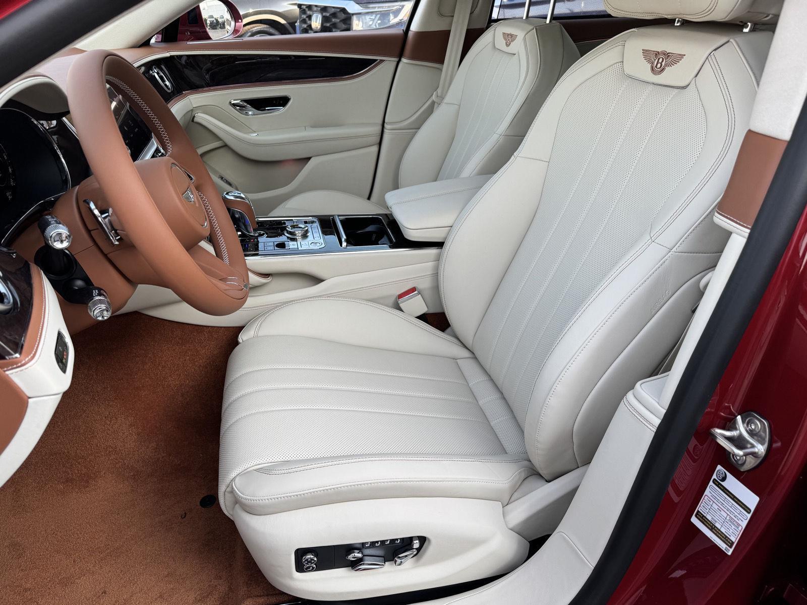 2026 Bentley Flying Spur photo 9