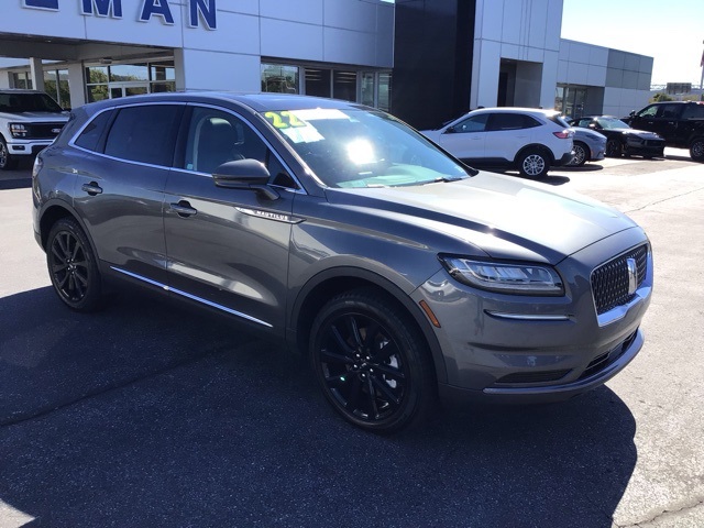 2022 Lincoln Nautilus Reserve's photo