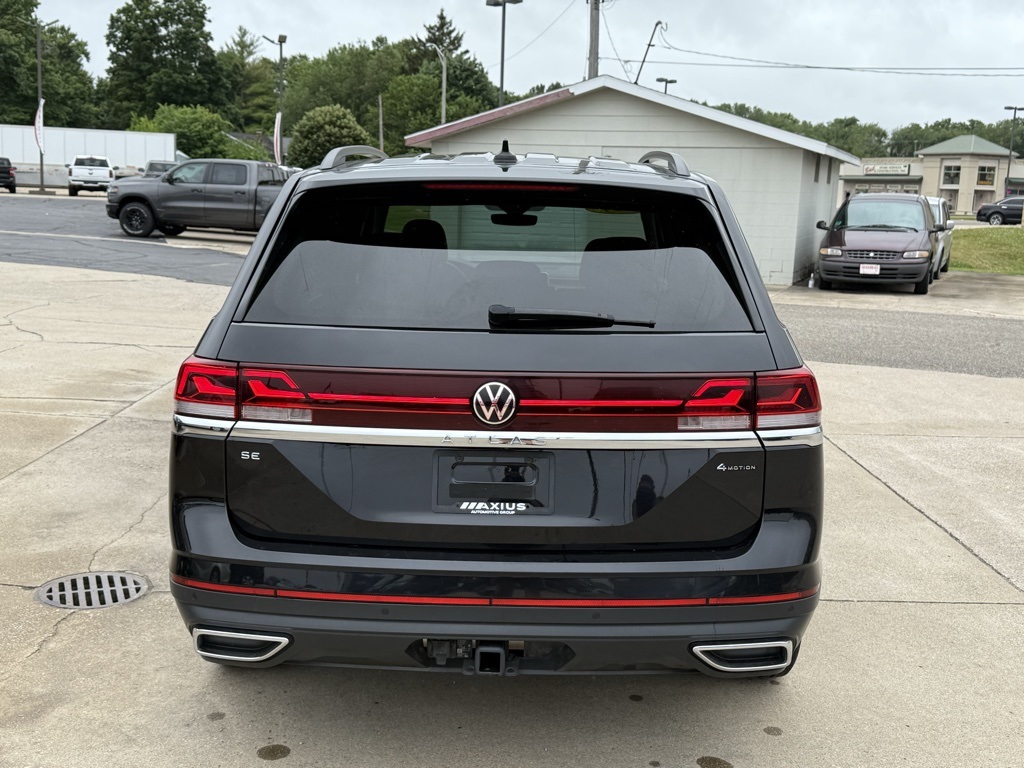 2024 Volkswagen Atlas SE Technology photo 5