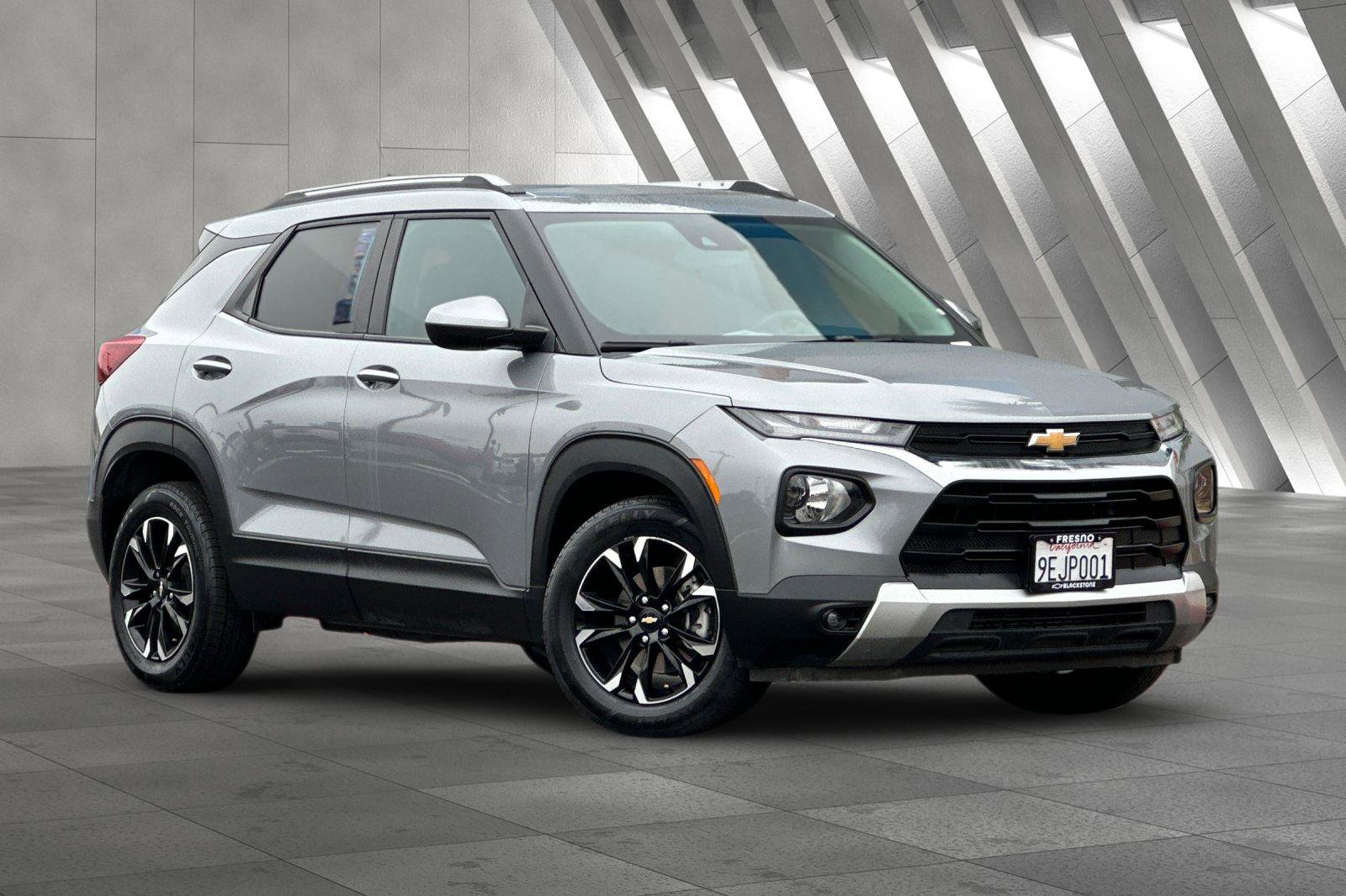 2023 Chevrolet TrailBlazer LT's photo