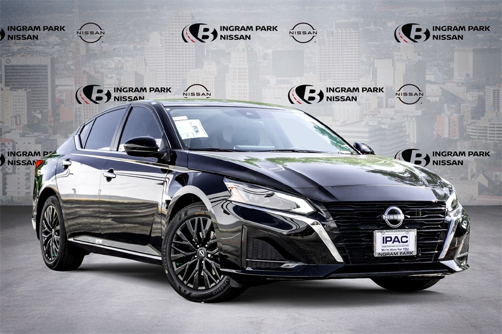 2025 Nissan Altima SV's photo