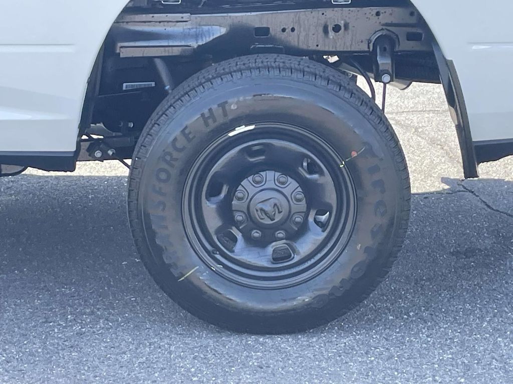 2025 Ram 2500 Tradesman photo 10