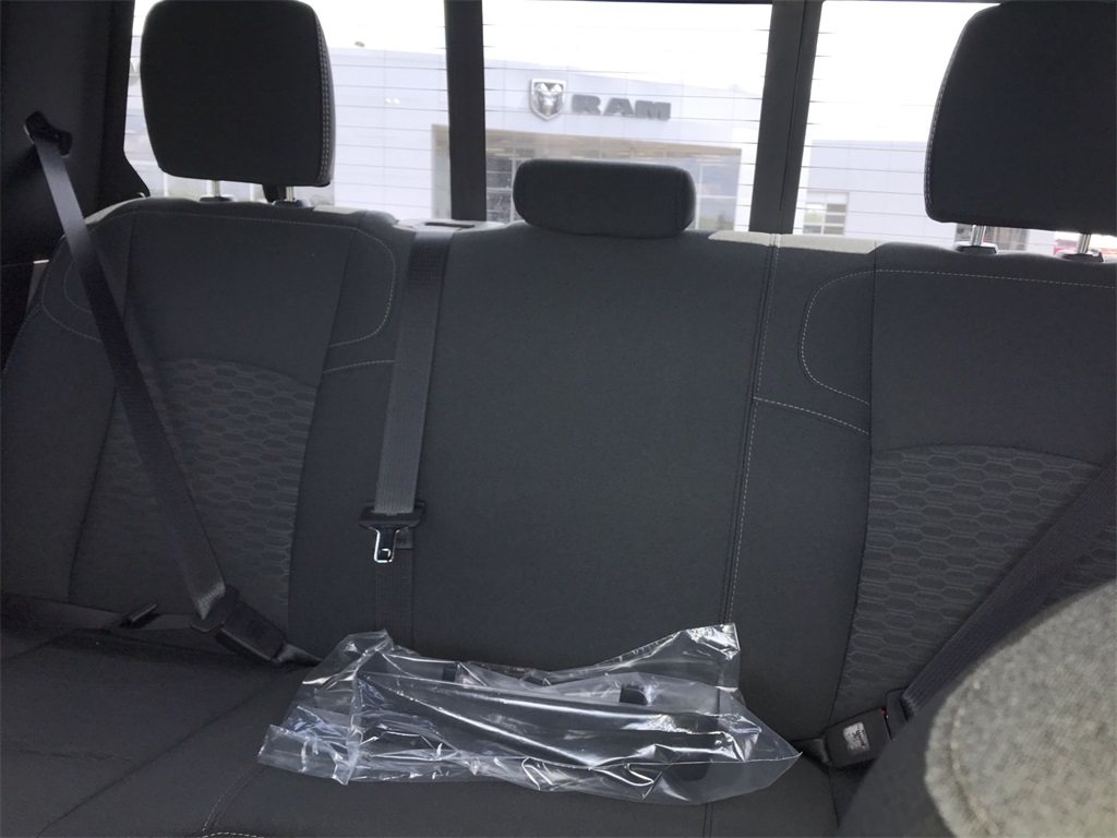 2025 Ram 2500 Tradesman photo 21