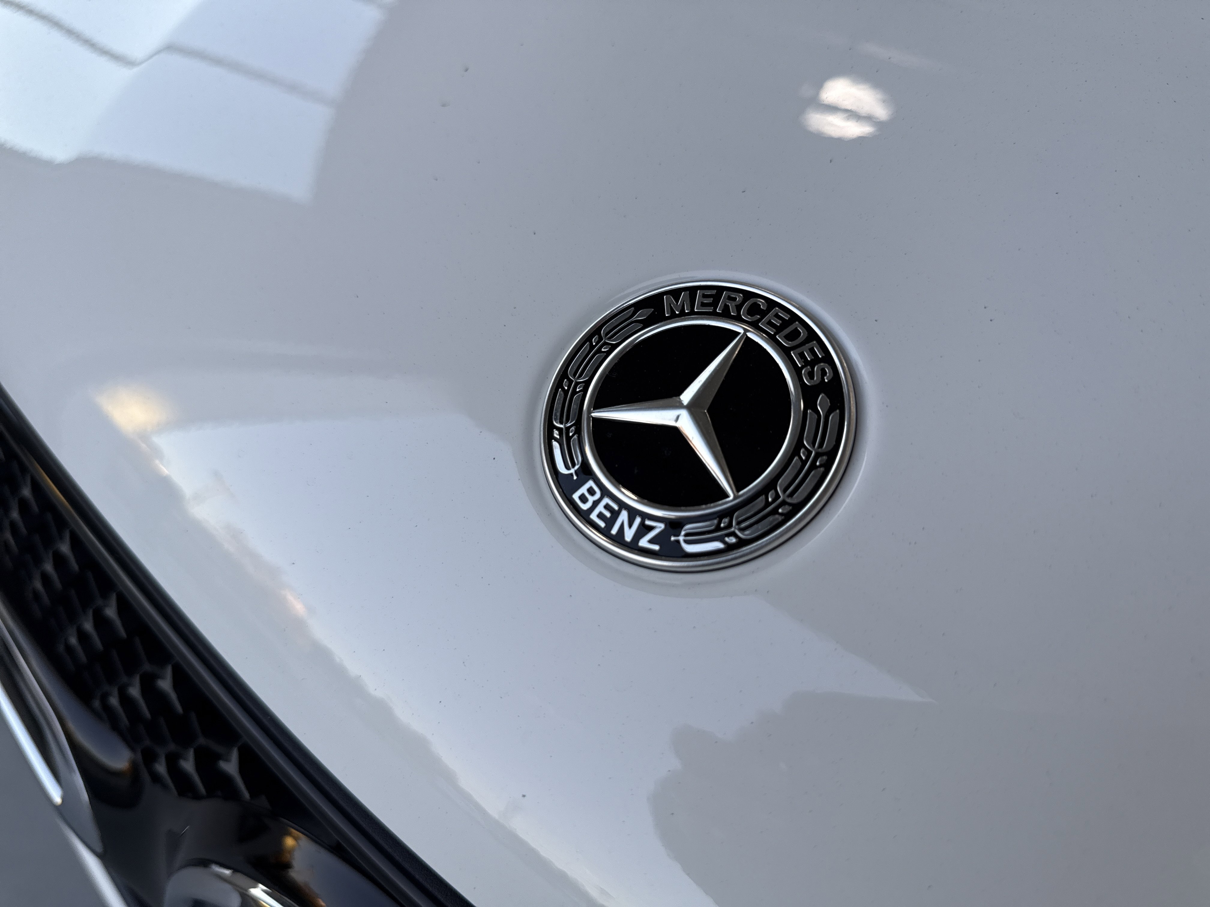 2026 Mercedes Benz GLC 300 photo 3