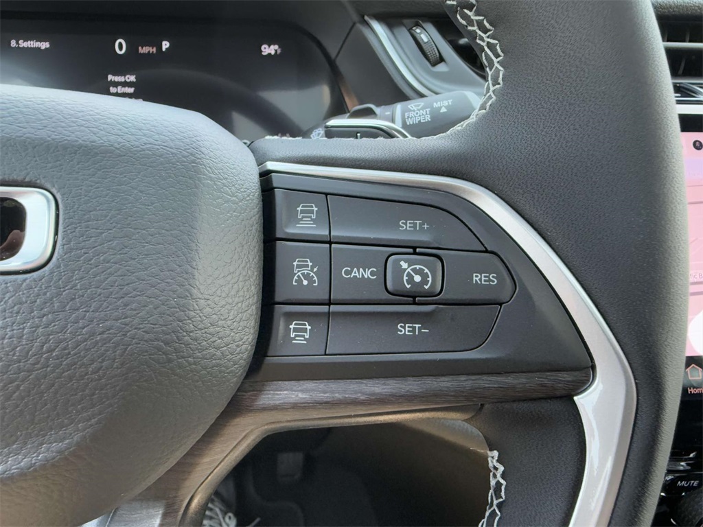 2025 Jeep Grand Cherokee Limited photo 22