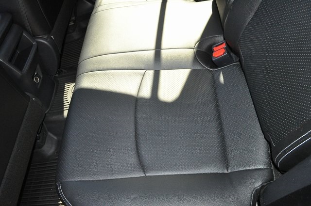 2020 Toyota RAV4 LE photo 15