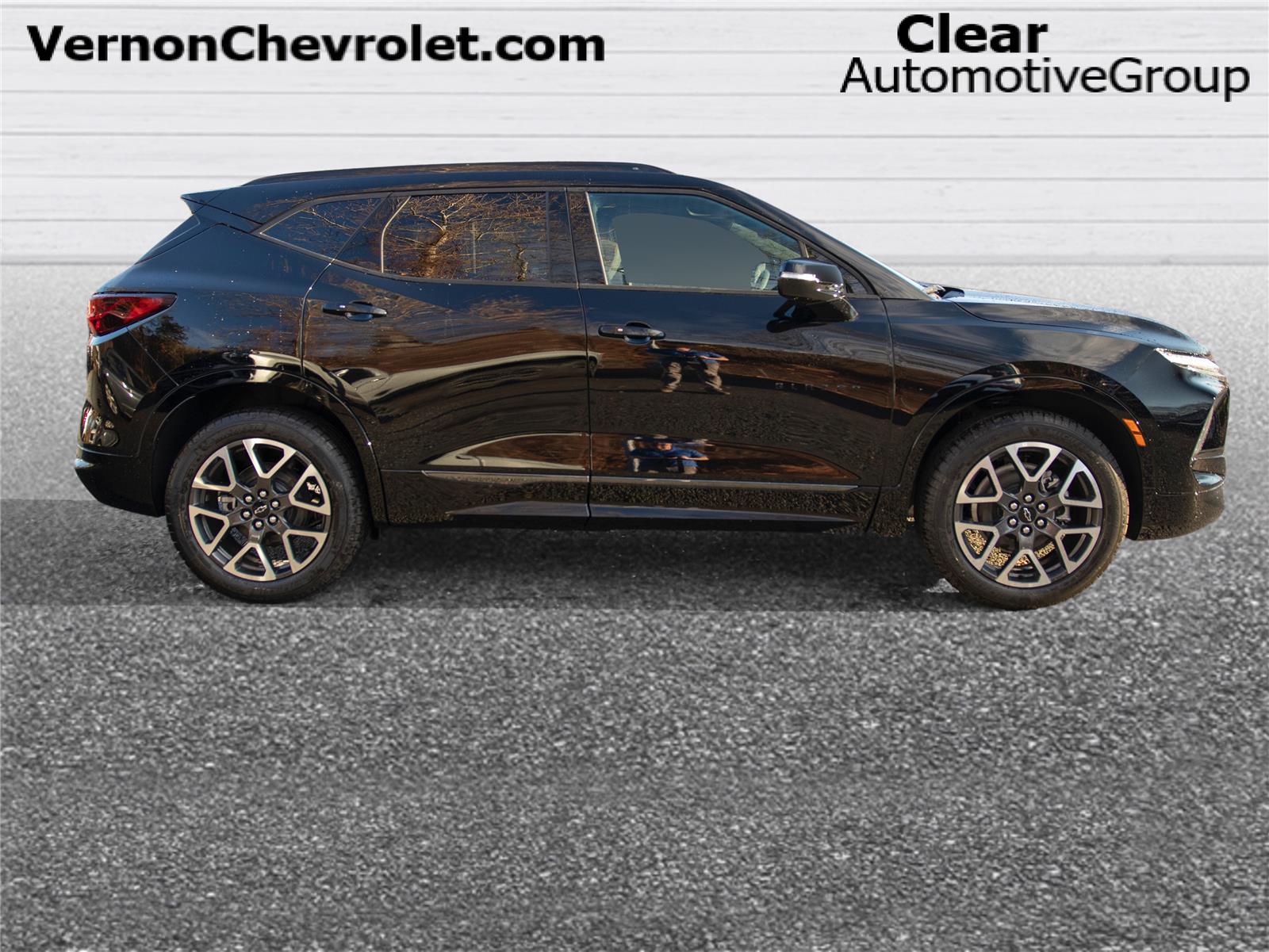 2025 Chevrolet Blazer RS photo 8