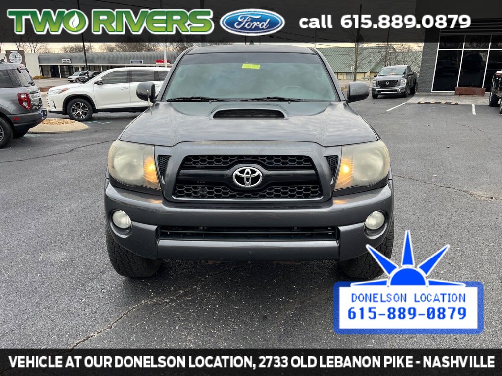 2011 Toyota Tacoma PreRunner photo 3