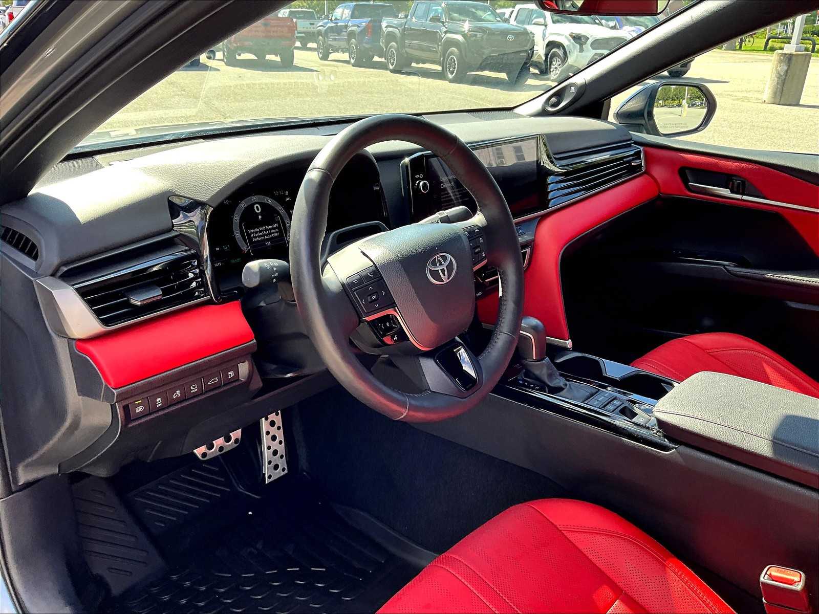 2025 Toyota Camry XSE photo 8