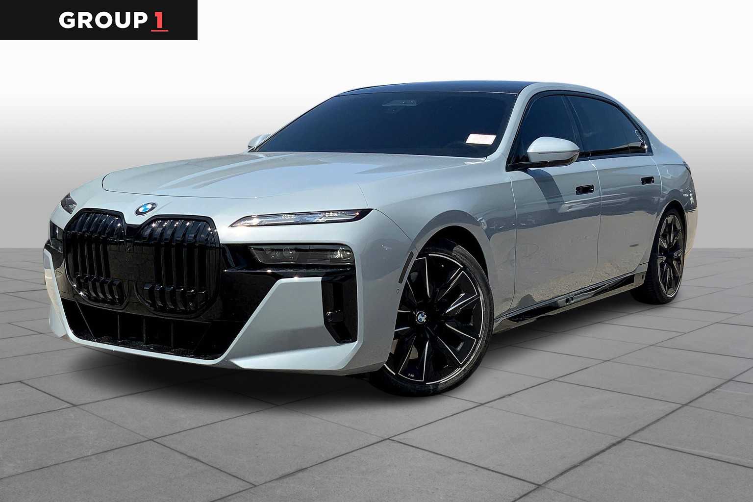 Pre-Owned 2023 BMW 7 Series 760i xDrive 4dr Car in Sugar