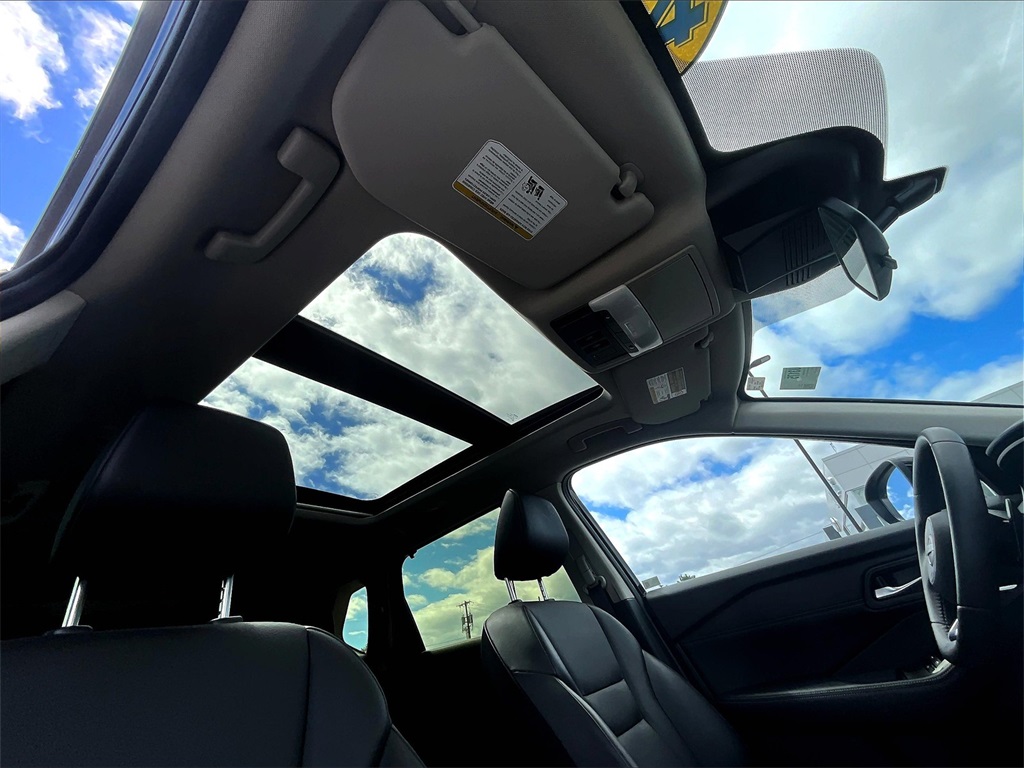 2024 Nissan Rogue SV photo 22