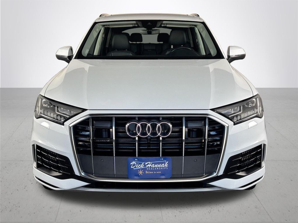 2024 Audi Q7 55 Premium Plus photo 3
