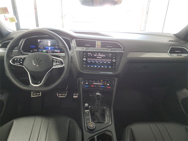 2022 Volkswagen Tiguan SE R-Line Black photo 23