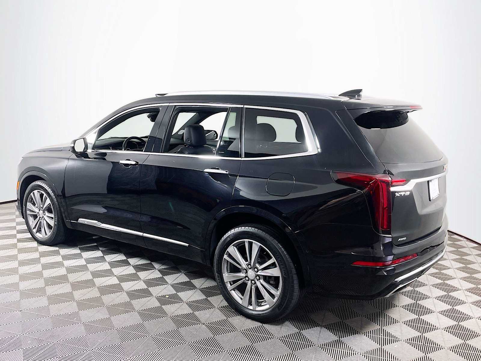 2021 Cadillac XT6 Premium Luxury photo 4