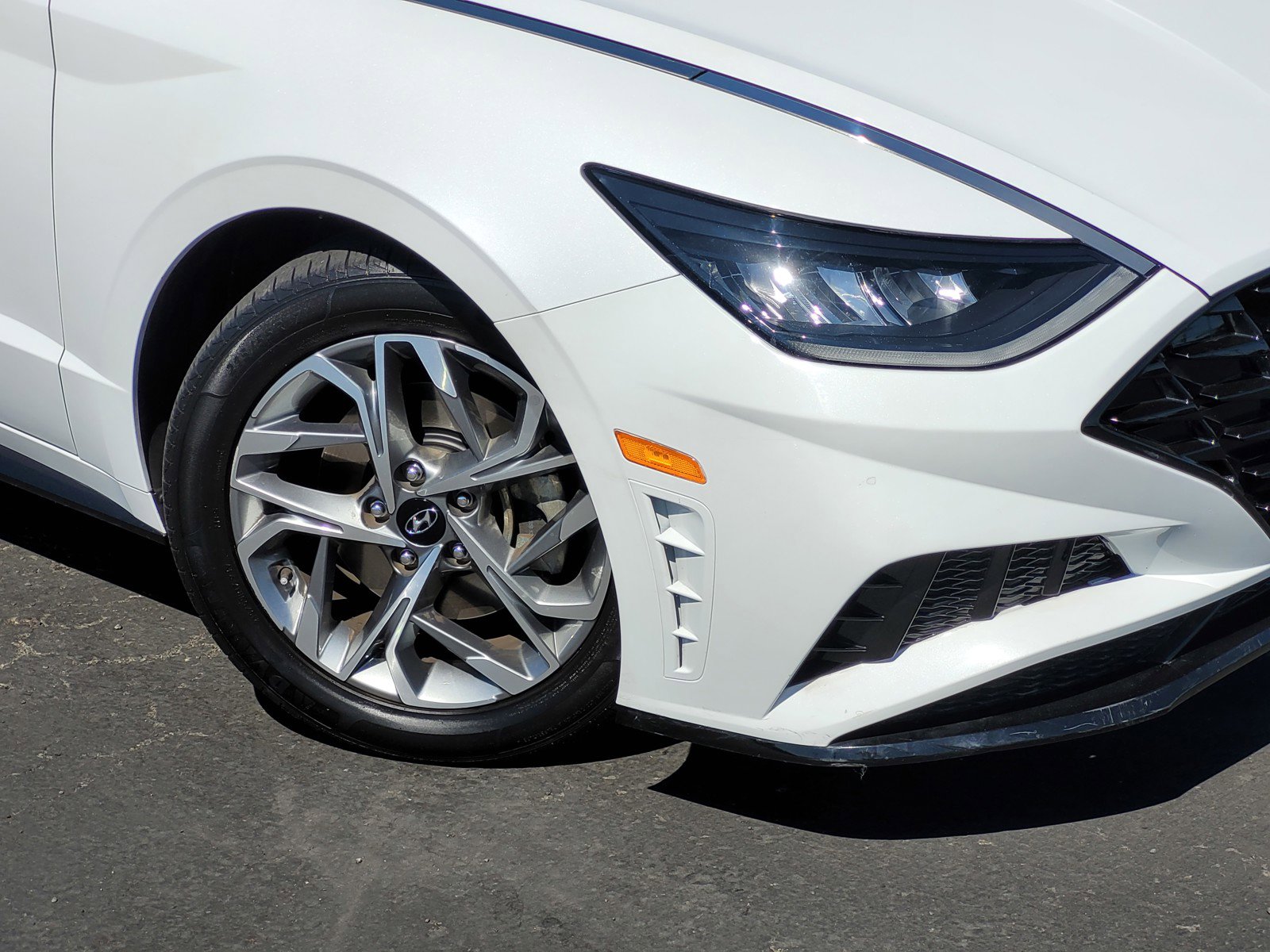 2020 Hyundai Sonata SEL photo 9