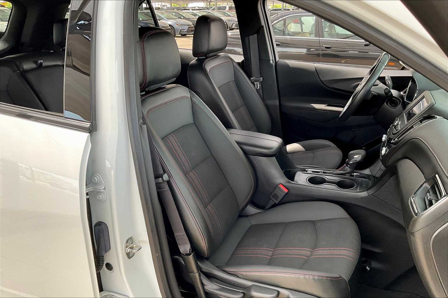 2022 Chevrolet Equinox RS photo 7