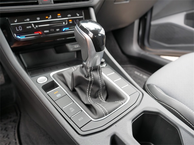 2025 Volkswagen Jetta 1.5T SE photo 31