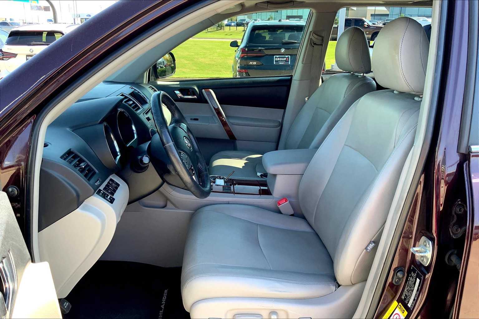 2013 Toyota Highlander Limited photo 7