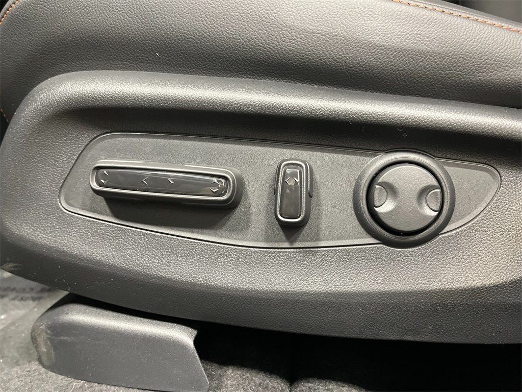 2026 Honda CR-V Hybrid Sport Touring photo 13