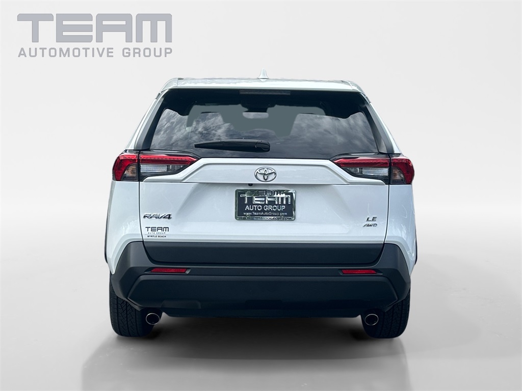 2024 Toyota RAV4 LE photo 6