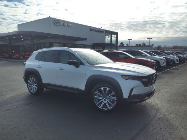 2026 Mazda CX-50 Premium's photo