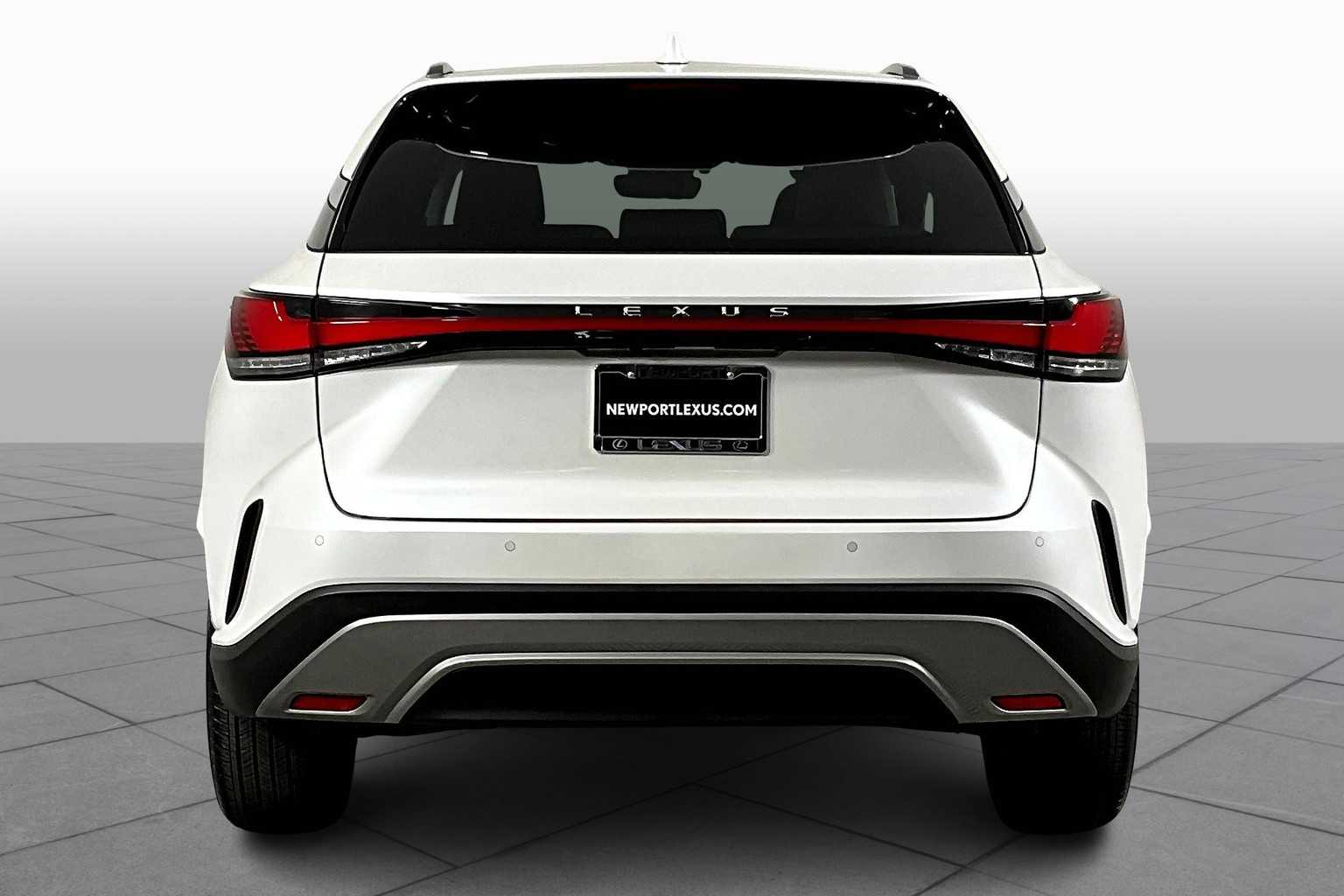 2024 Lexus RX Premium photo 3