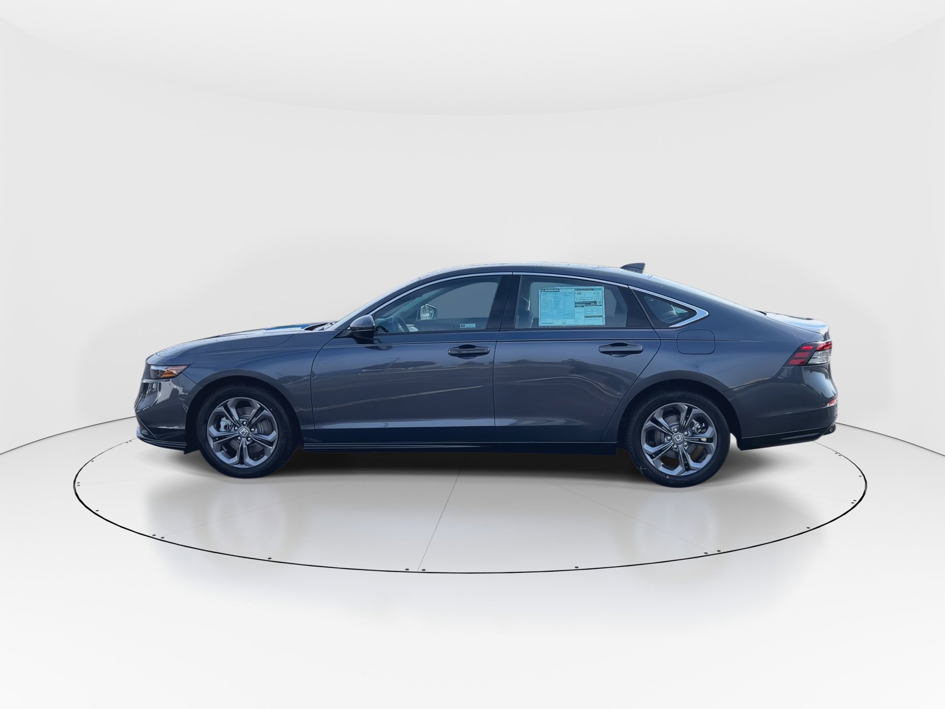 2025 Honda Accord Hybrid EX-L photo 4