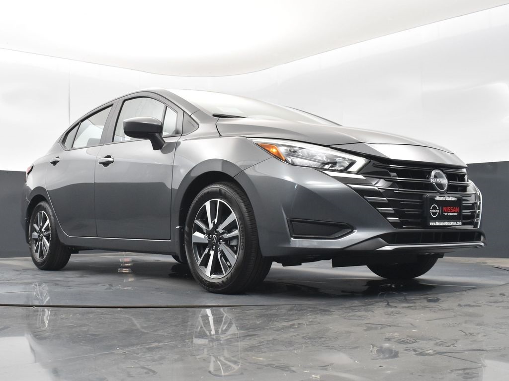2025 Nissan Versa 1.6 SV photo 33