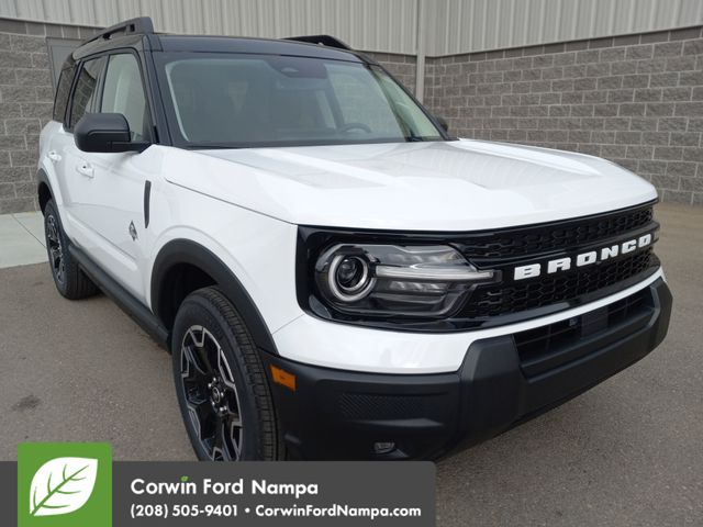 2025 Ford Bronco Sport Outer Banks's photo
