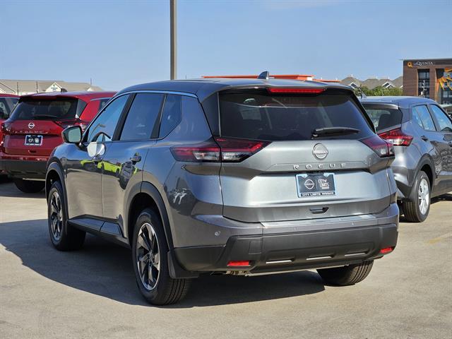 2026 Nissan Rogue SV photo 2
