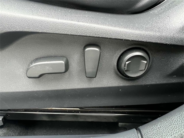 2020 Subaru Outback Limited photo 21