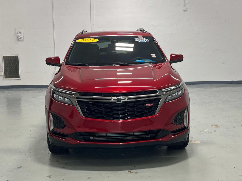 2023 Chevrolet Equinox RS photo 3