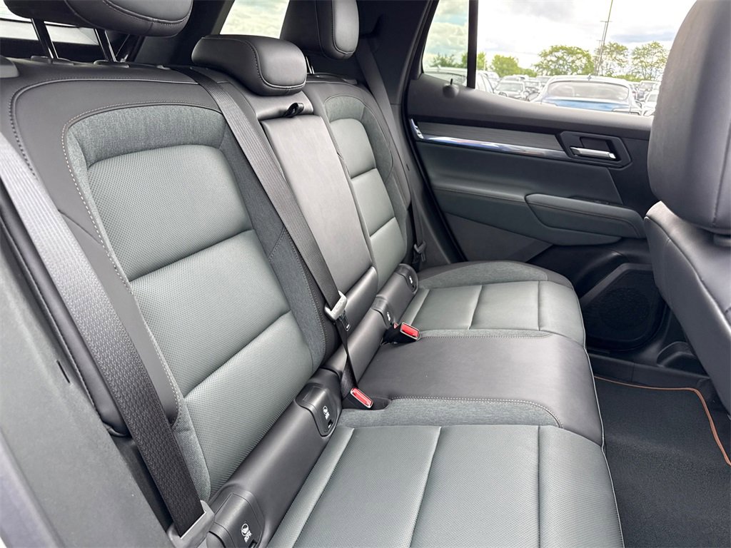 2026 GMC TERRAIN - Image 35