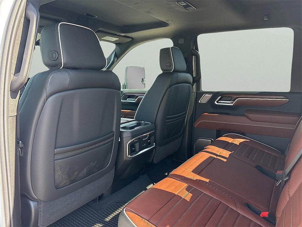 2025 Gmc Sierra 2500 Denali Ultimate photo 10
