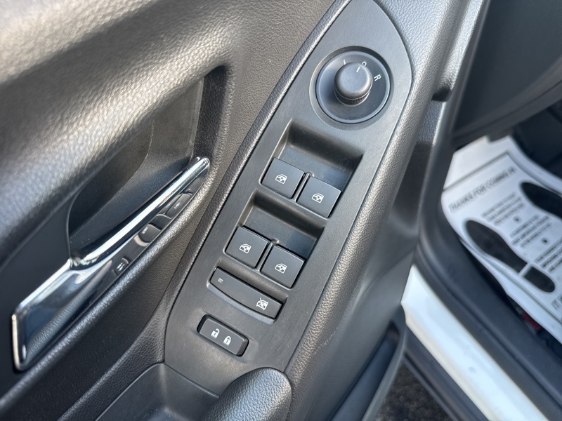 2018 Chevrolet Trax LS photo 14