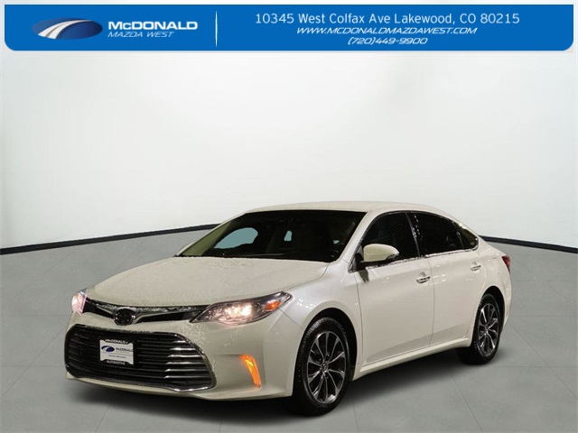 2017 Toyota Avalon XLE