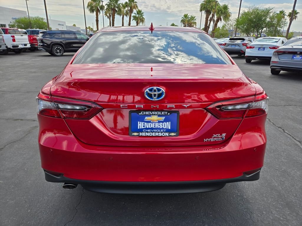 2024 Toyota Camry Hybrid XLE photo 5