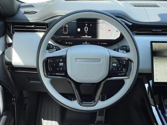 2025 Land Rover Range Rover Sport SE photo 20