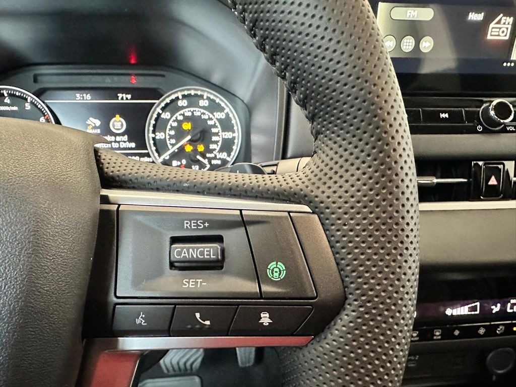 2025 Mitsubishi Outlander SE Ralliart photo 25