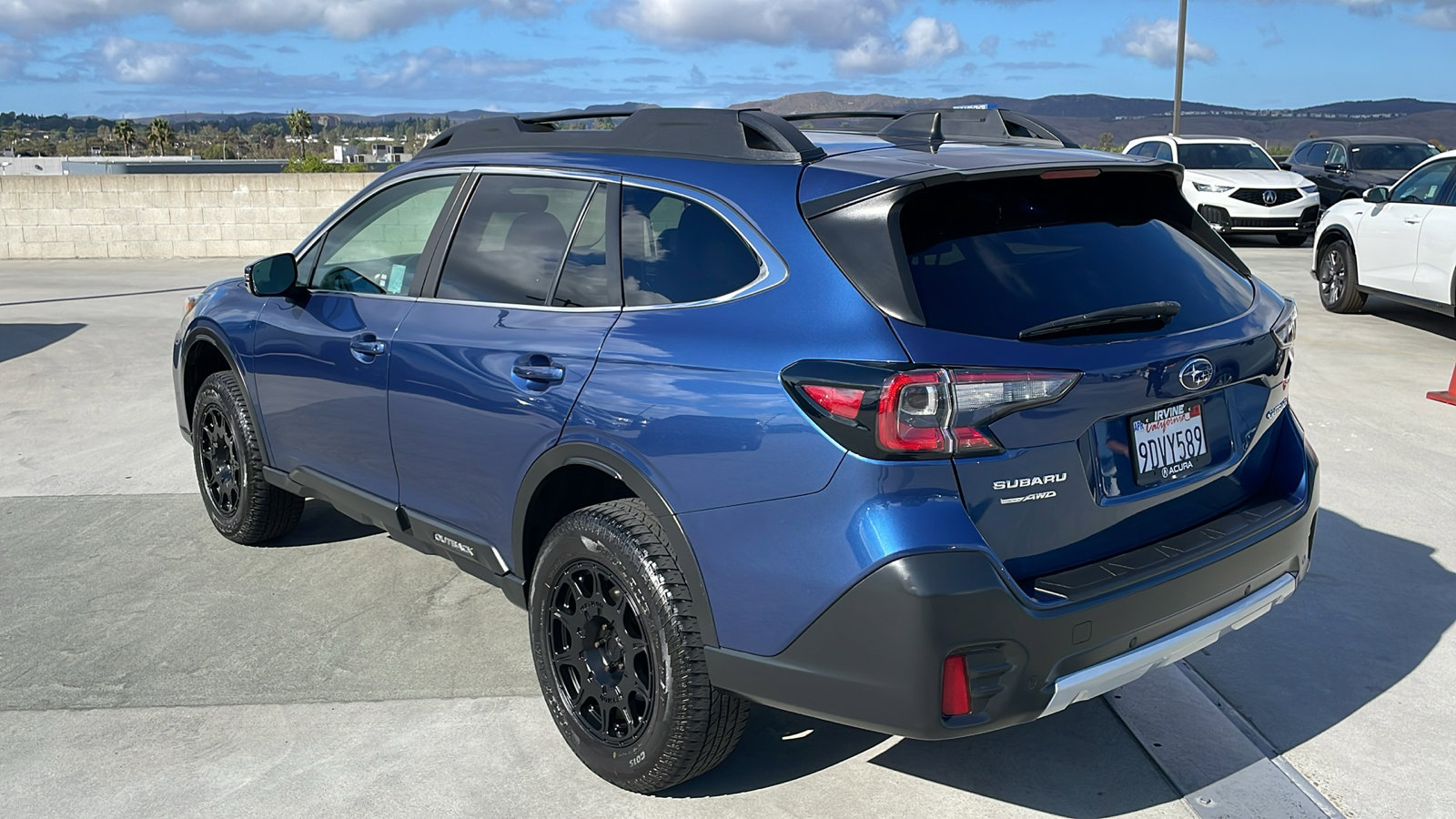 2022 Subaru Outback Limited photo 3