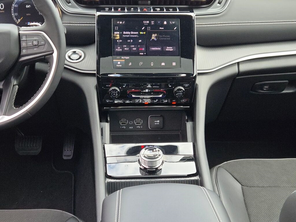 2025 Jeep Grand Cherokee Altitude X photo 19