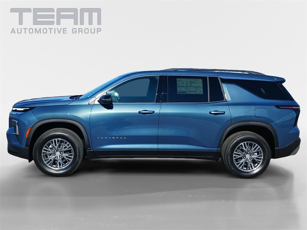 2026 Chevrolet Traverse photo 4