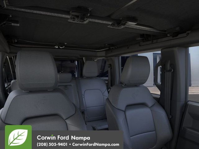 2025 Ford Bronco Badlands photo 10