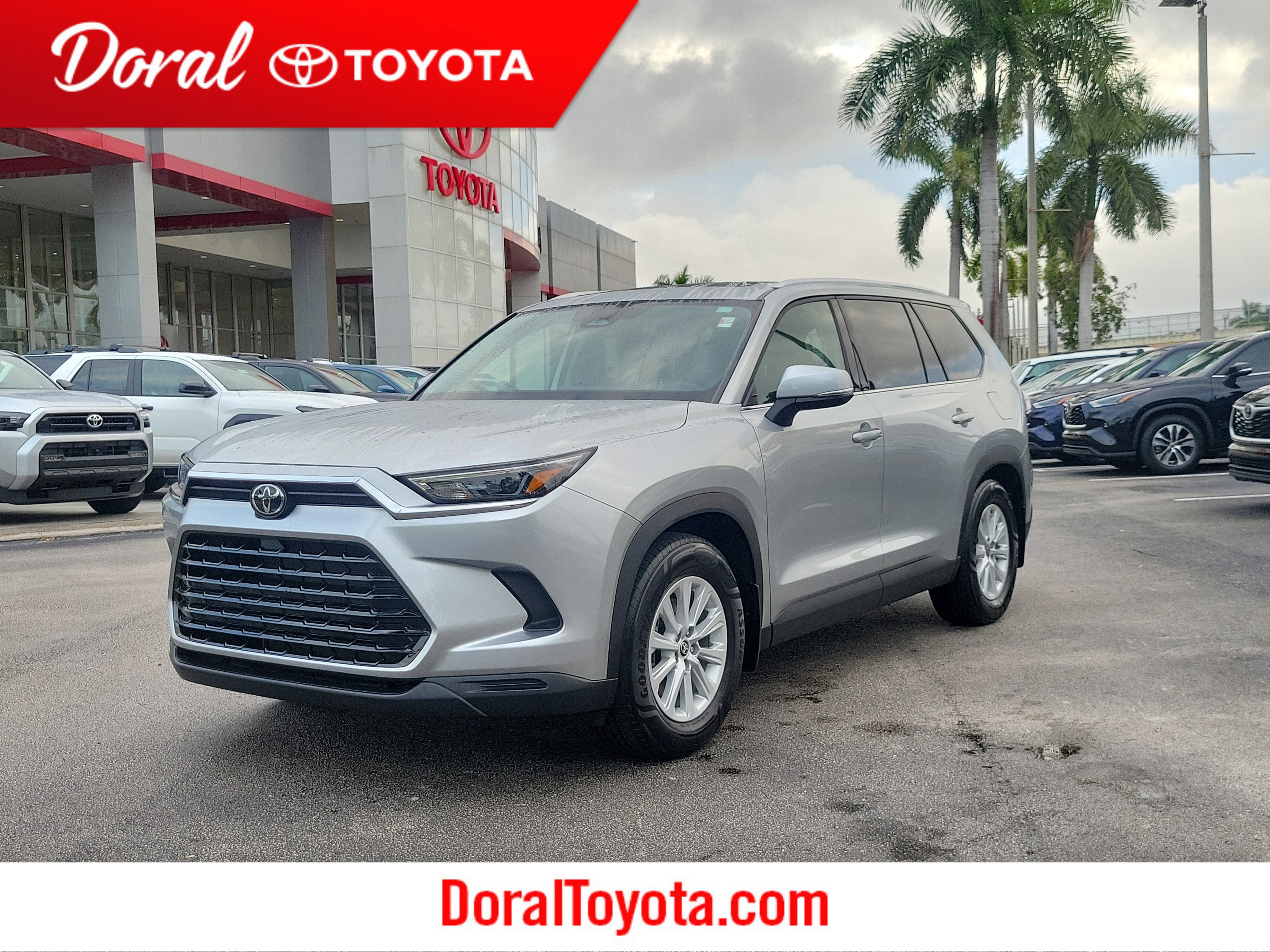 2024 Toyota Grand Highlander XLE's photo