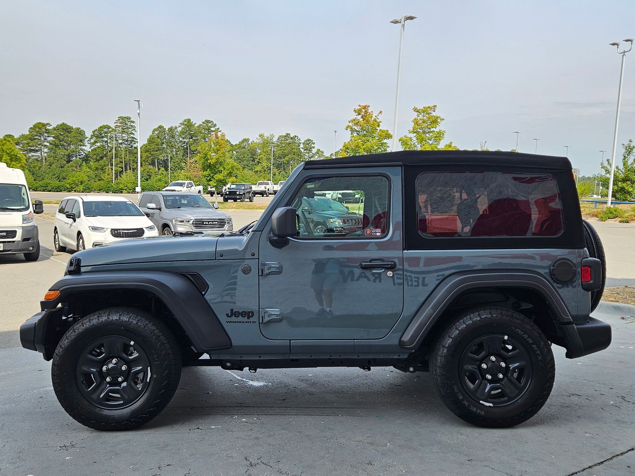 2024 Jeep Wrangler Sport photo 4