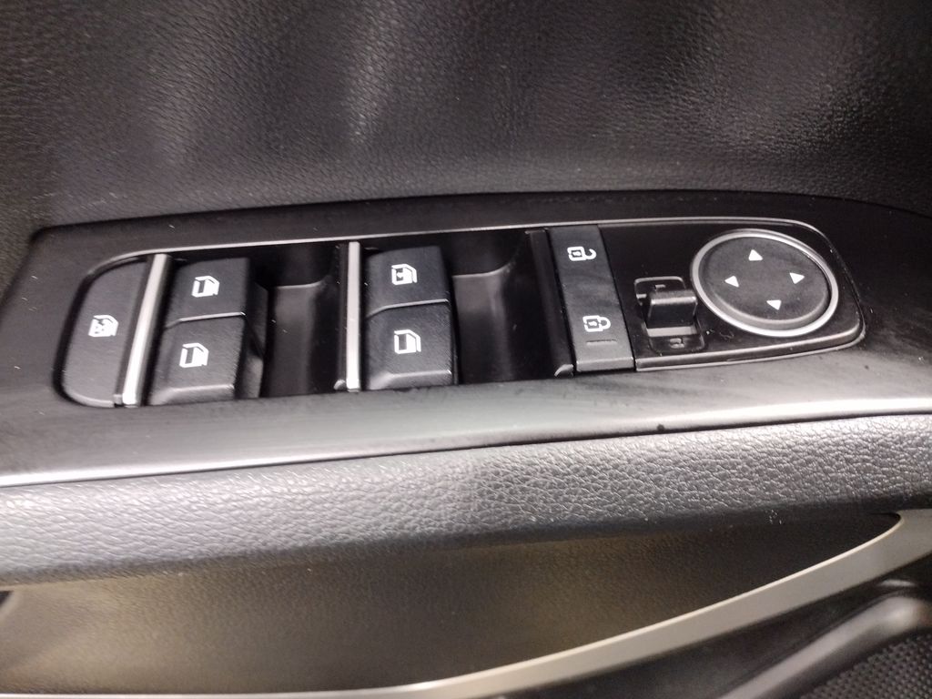 2023 Kia Soul LX photo 15