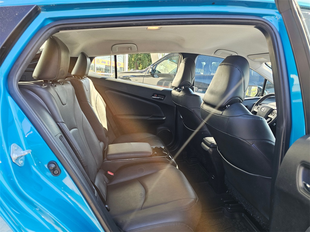 2019 Toyota Prius Prime Plus Premium Advanced photo 13