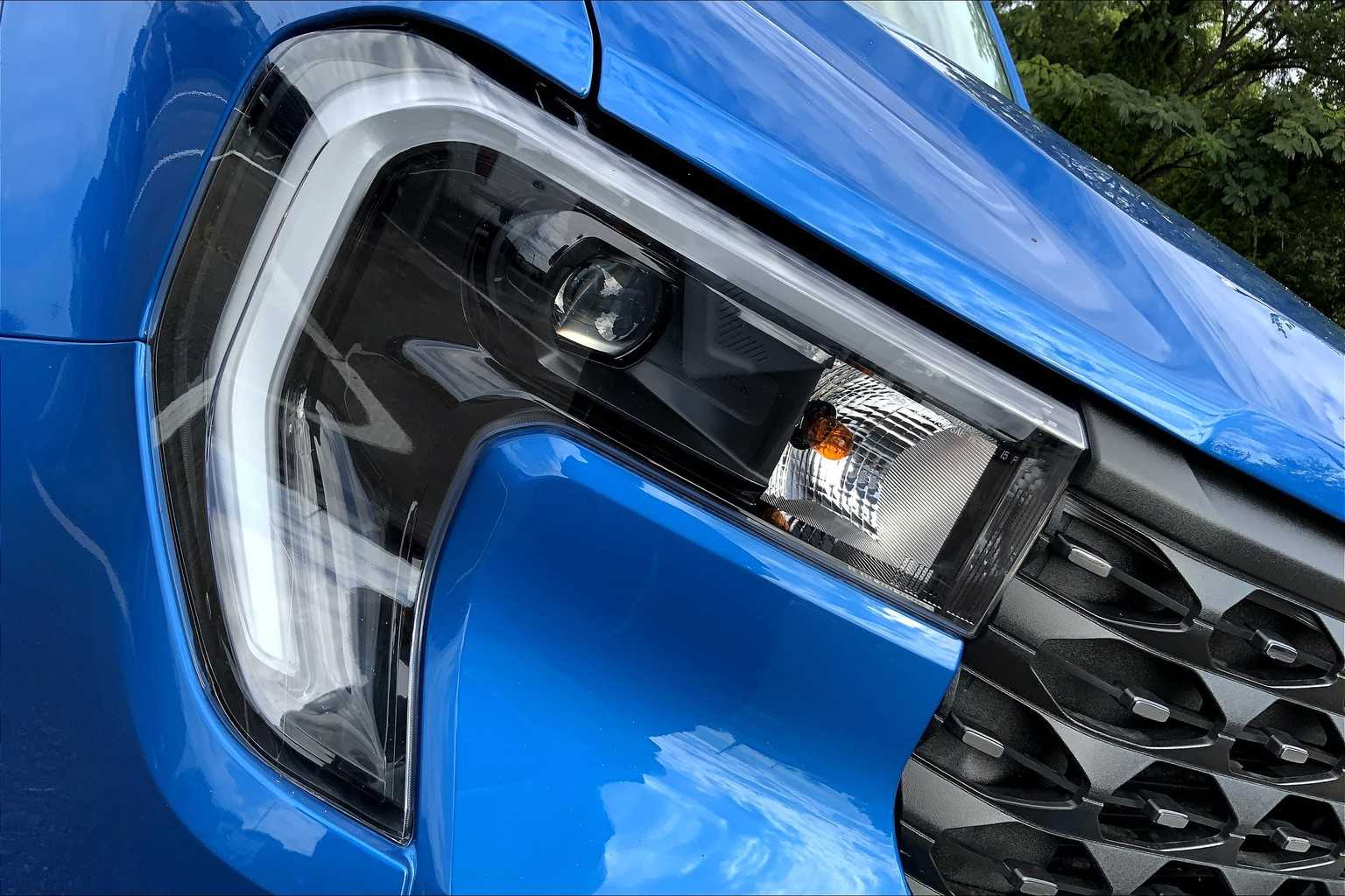2025 Ford Maverick Lariat photo 10