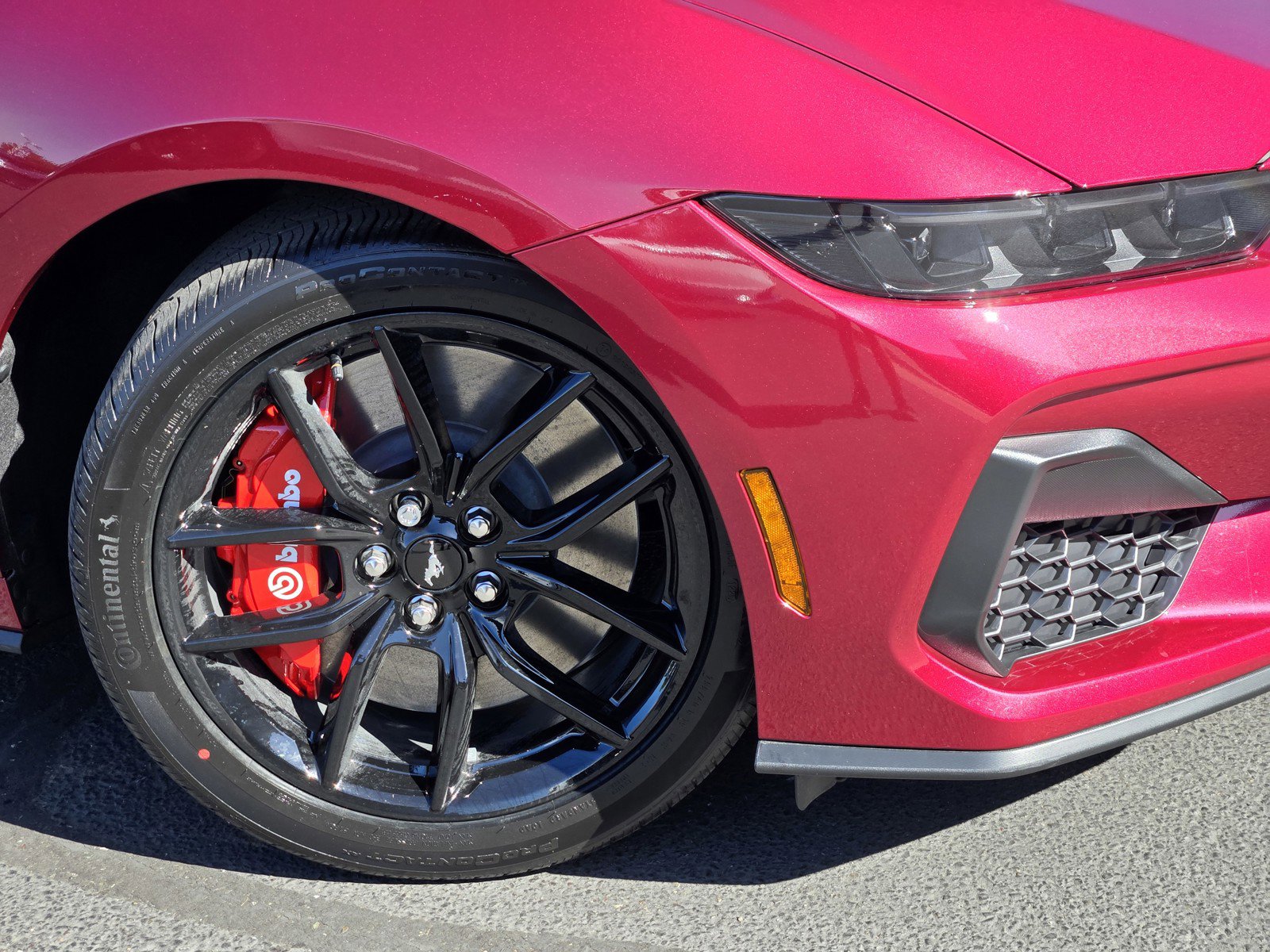 2025 Ford Mustang GT Premium photo 3
