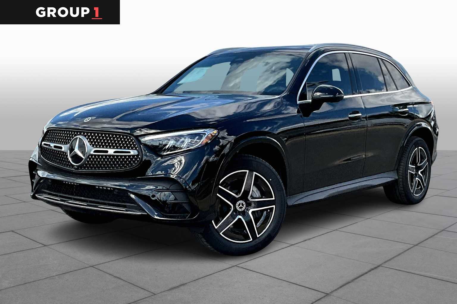2026 Mercedes-Benz GLC Base's photo